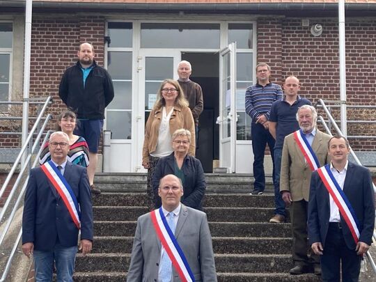 Photo de groupe du conseil municipal de Larouillies